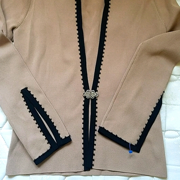 Sweater - Picture 2 of 2